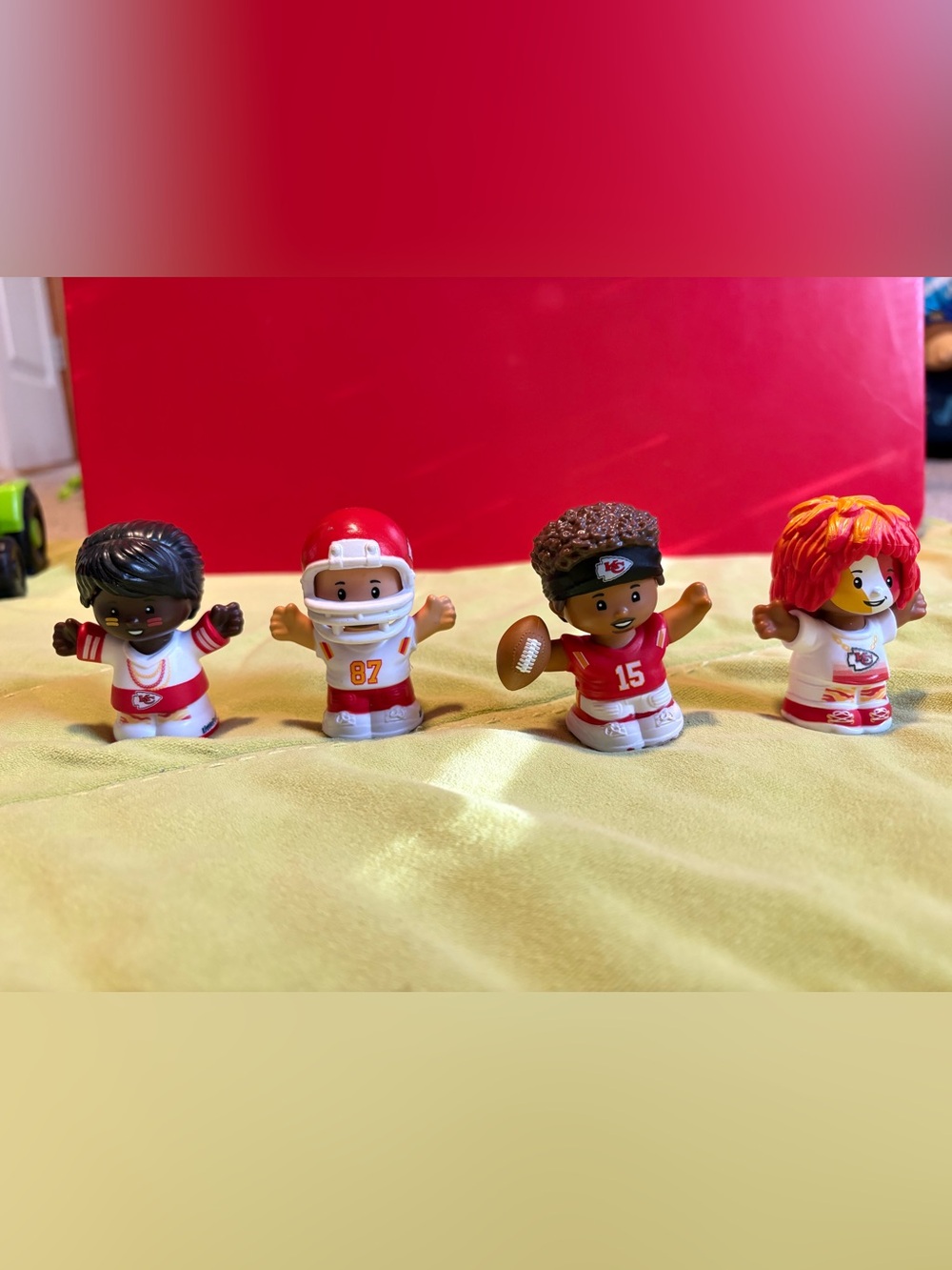 NFL Football Figure KC Chiefs Set - Red & White 2 Team Players, 2 fans